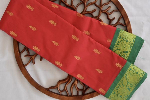 Red Semi Silk Saree with Contrast Green Border & Blouse - Image 2