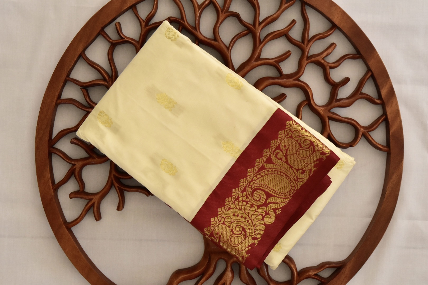 Ready to Wear Golden Banarasi Paithani Saree – Glamwiz India