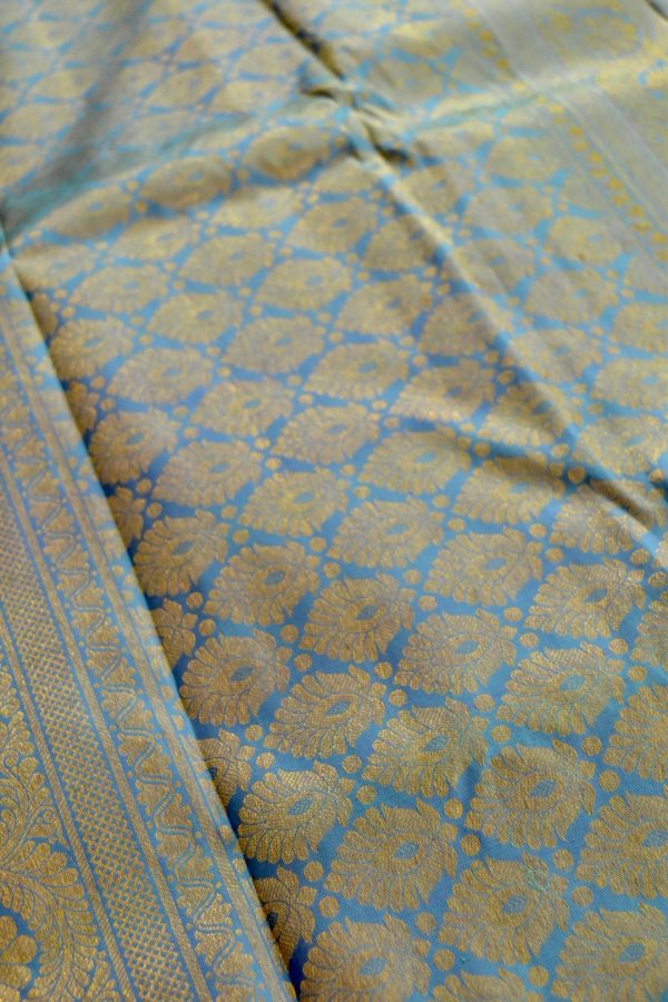 Lavender Kanchipuram Silk with Blue Contrast - Image 3