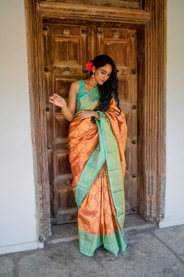 Exclusive Peach Kanchipuram Saree with Contrast Border and Blouse - Image 6