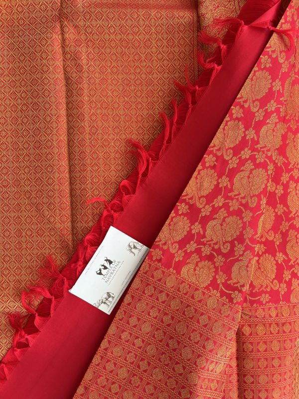 Chili Red Half & Half Pure Kanchipuram Silk Saree with Dual Body Design - Image 3