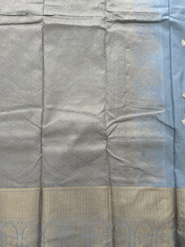 Gray Soft Silk Saree with Contrast Blue Blouse - Image 3