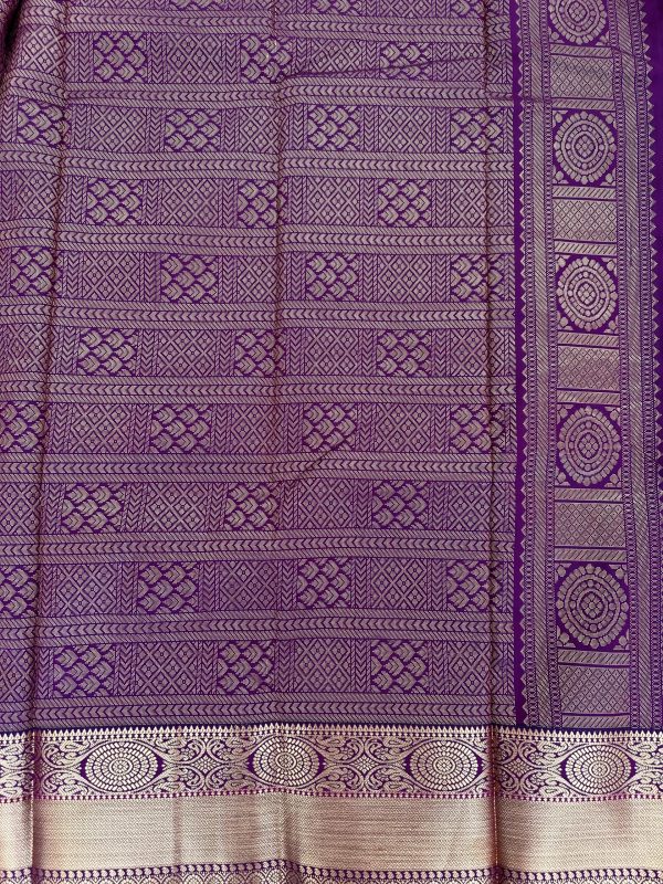 Pink Kumkum Soft Silk Saree with Golden Border - Image 3