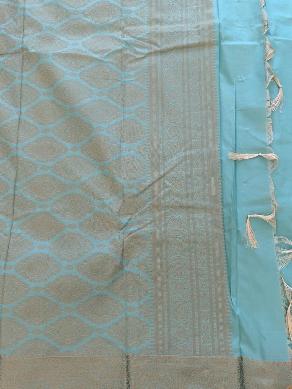 Pastel Sea Green Soft Silk Saree with Zari Border - Image 3