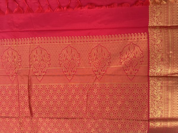 Dark Pink Soft Silk Saree with Zari Border - Image 3