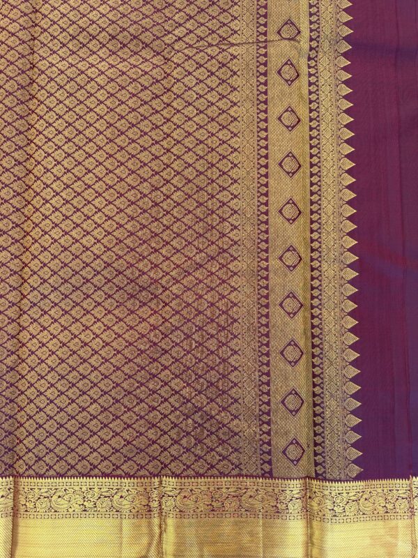 Maroon Pure Kanchipuram Silk Saree with Zari Border - Image 4