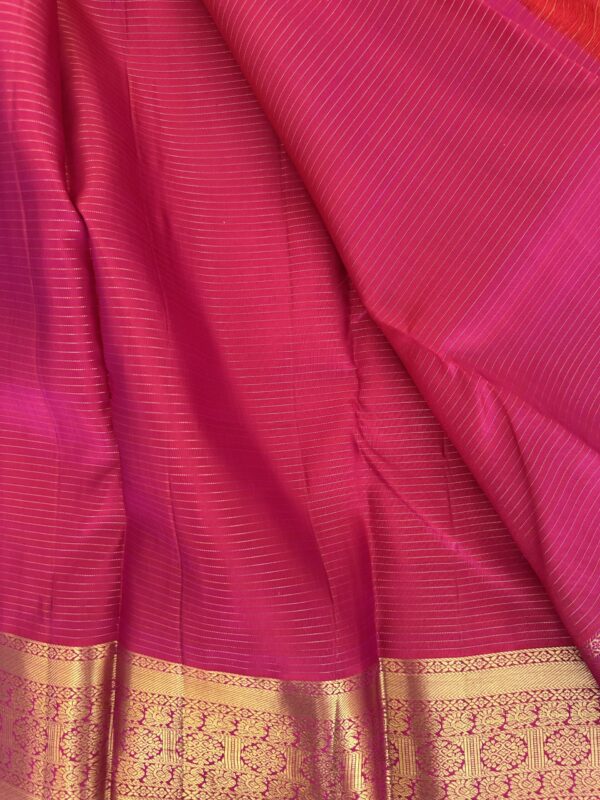 Dual Shade Red and Pink Pure Kanchipuram Silk Saree with Zari Border - Image 4