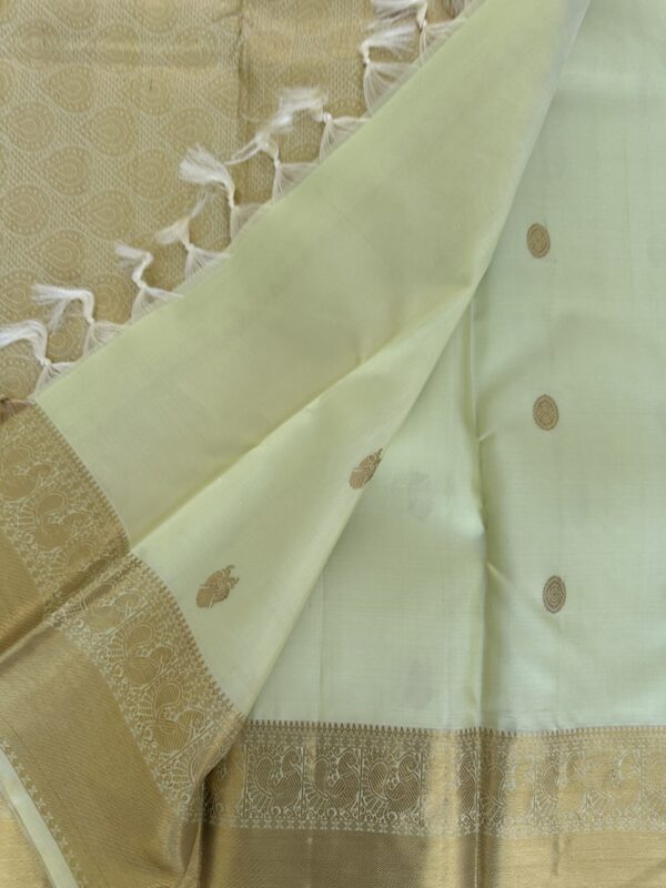 Pastel Lime Yellow Pure Kanchipuram Silk Saree - Image 3