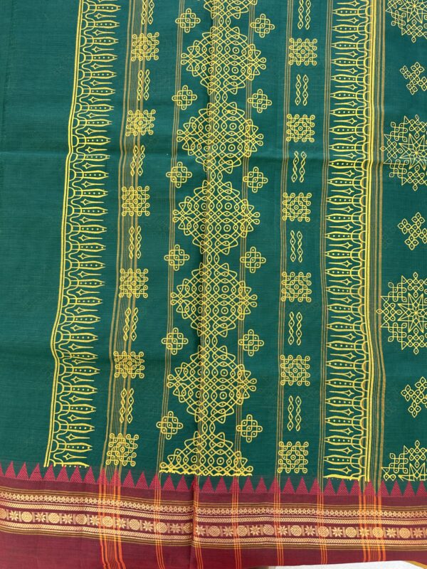 Dark Green Kolam Printed Handloom Cotton Saree with Extra Blouse Material - Image 3