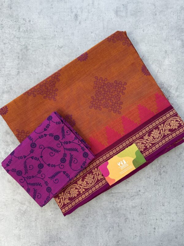 Rusted Color Kolam Printed Handloom Cotton Saree with Extra Blouse Material