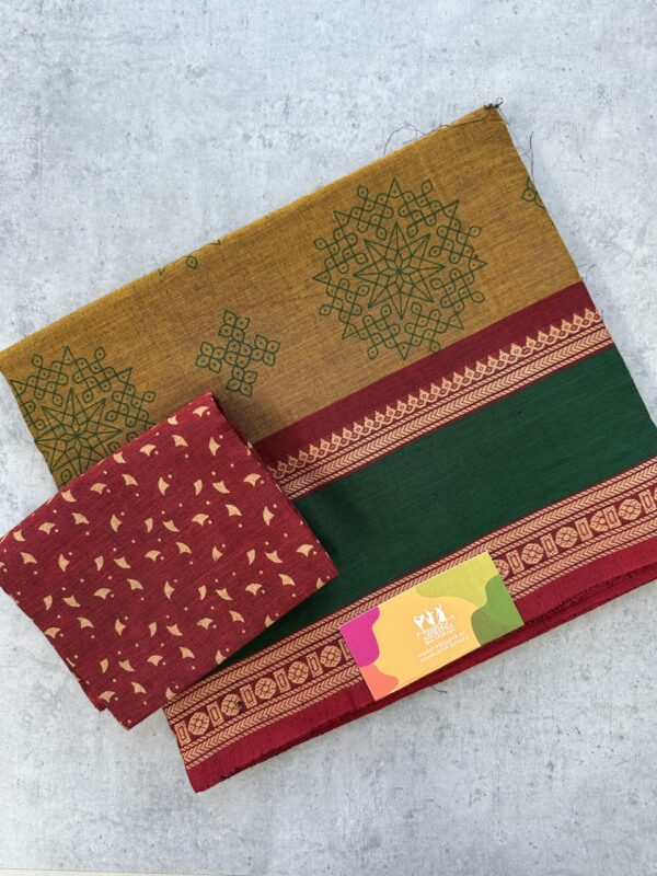 Mehendi Green Kolam Printed Handloom Cotton Saree with Extra Blouse Material